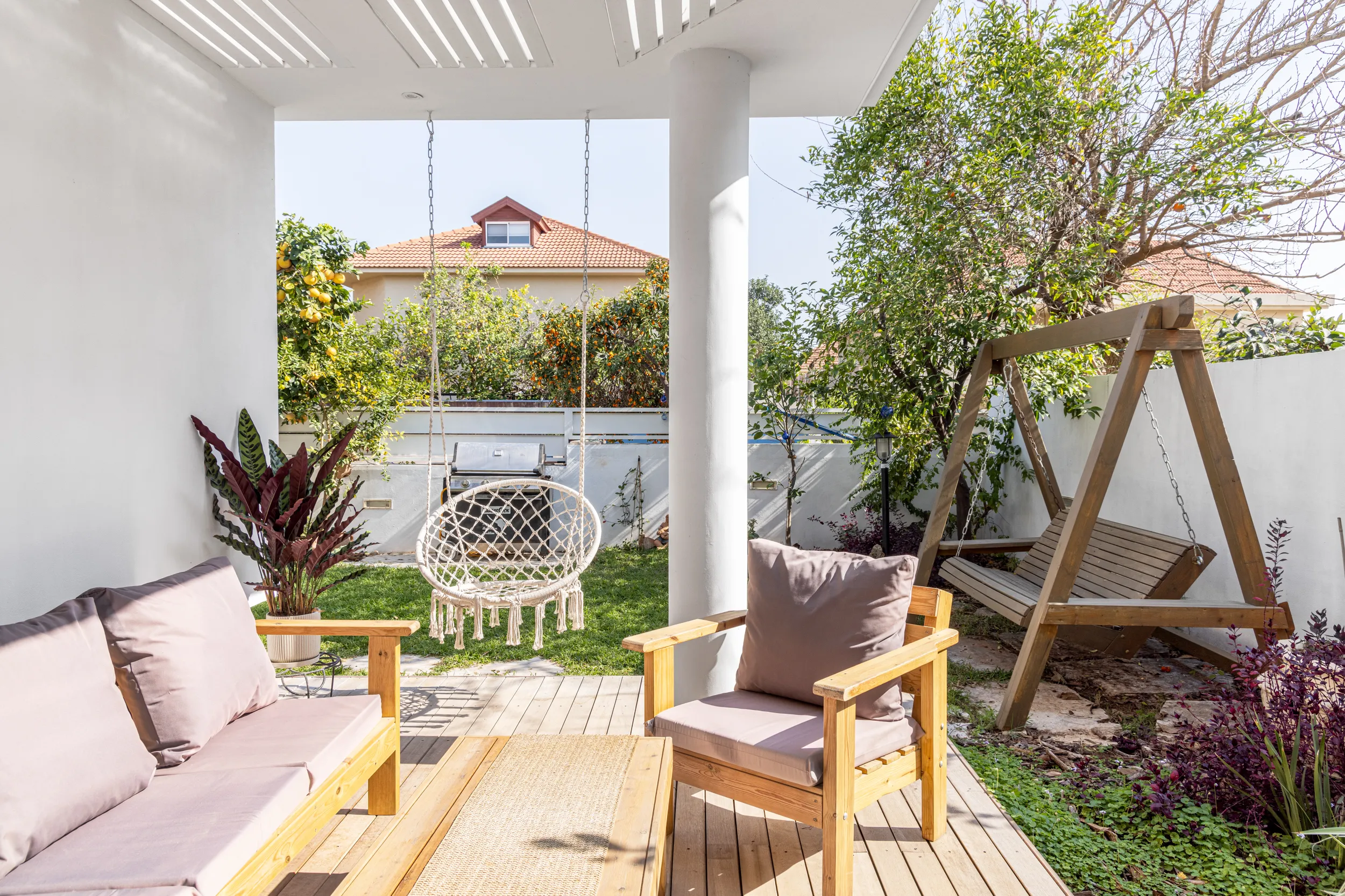 עיצוב גינה בהוד השרון