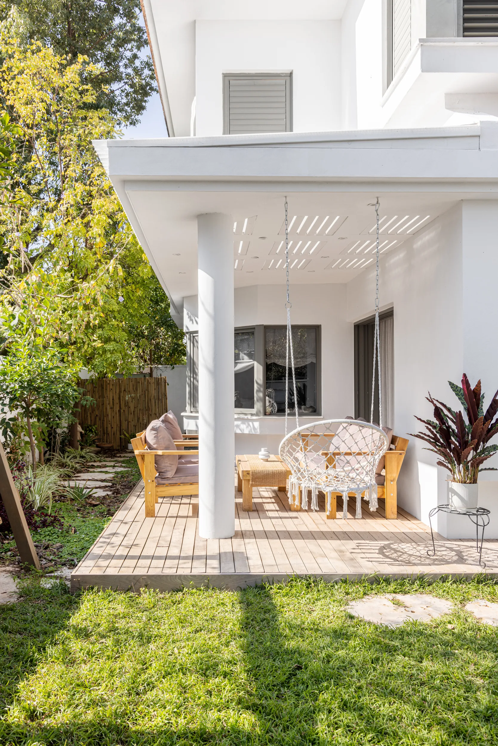 עיצוב גינה בהוד השרון