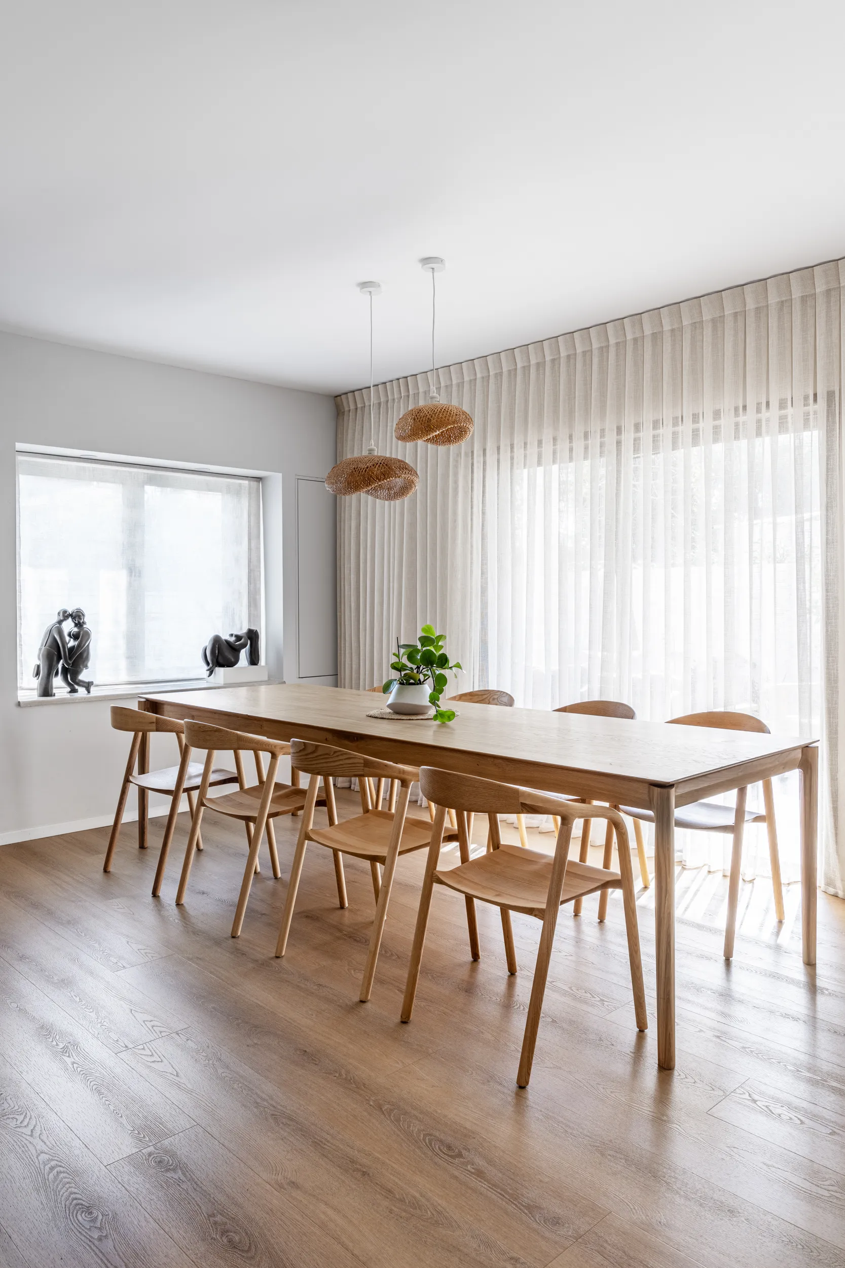 עיצוב אזור אוכל בהוד השרון