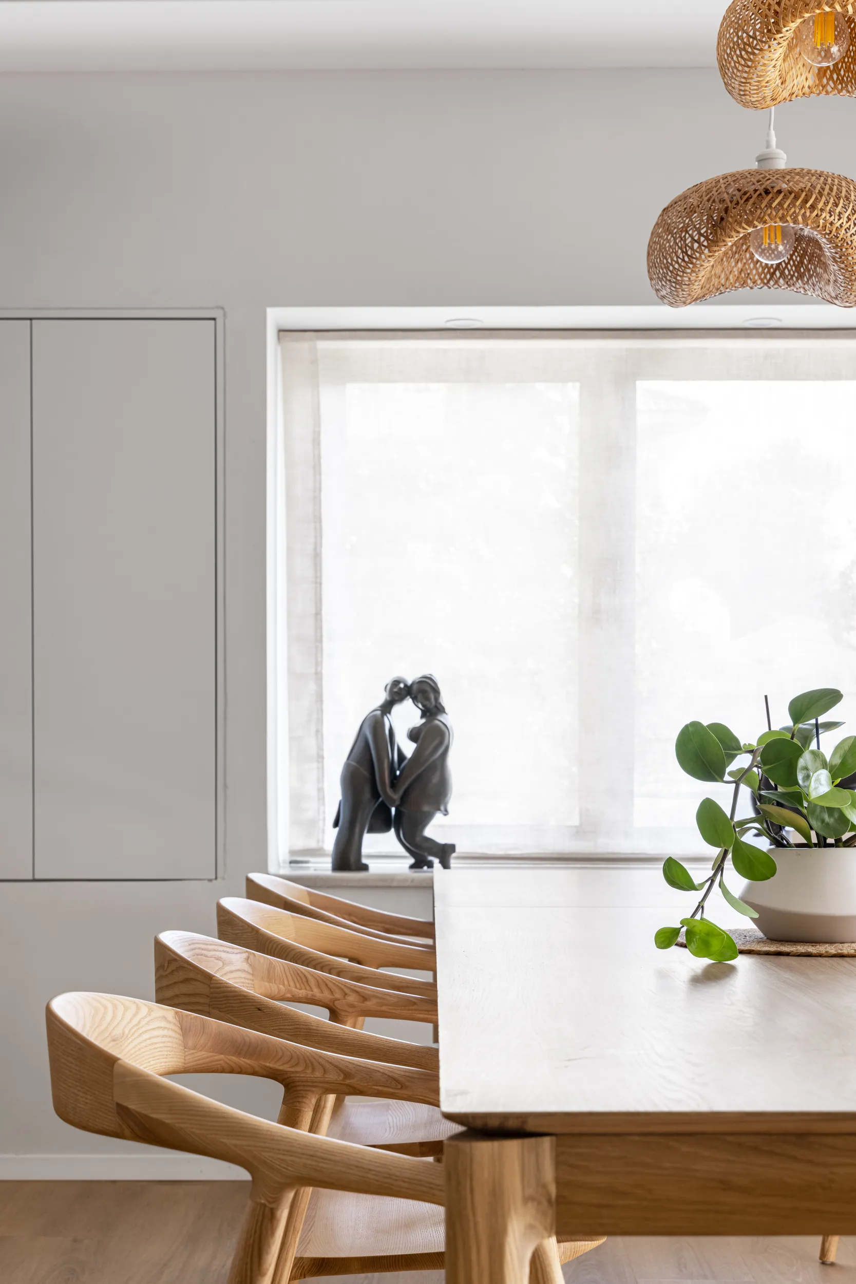 עיצוב אזור אוכל בהוד השרון