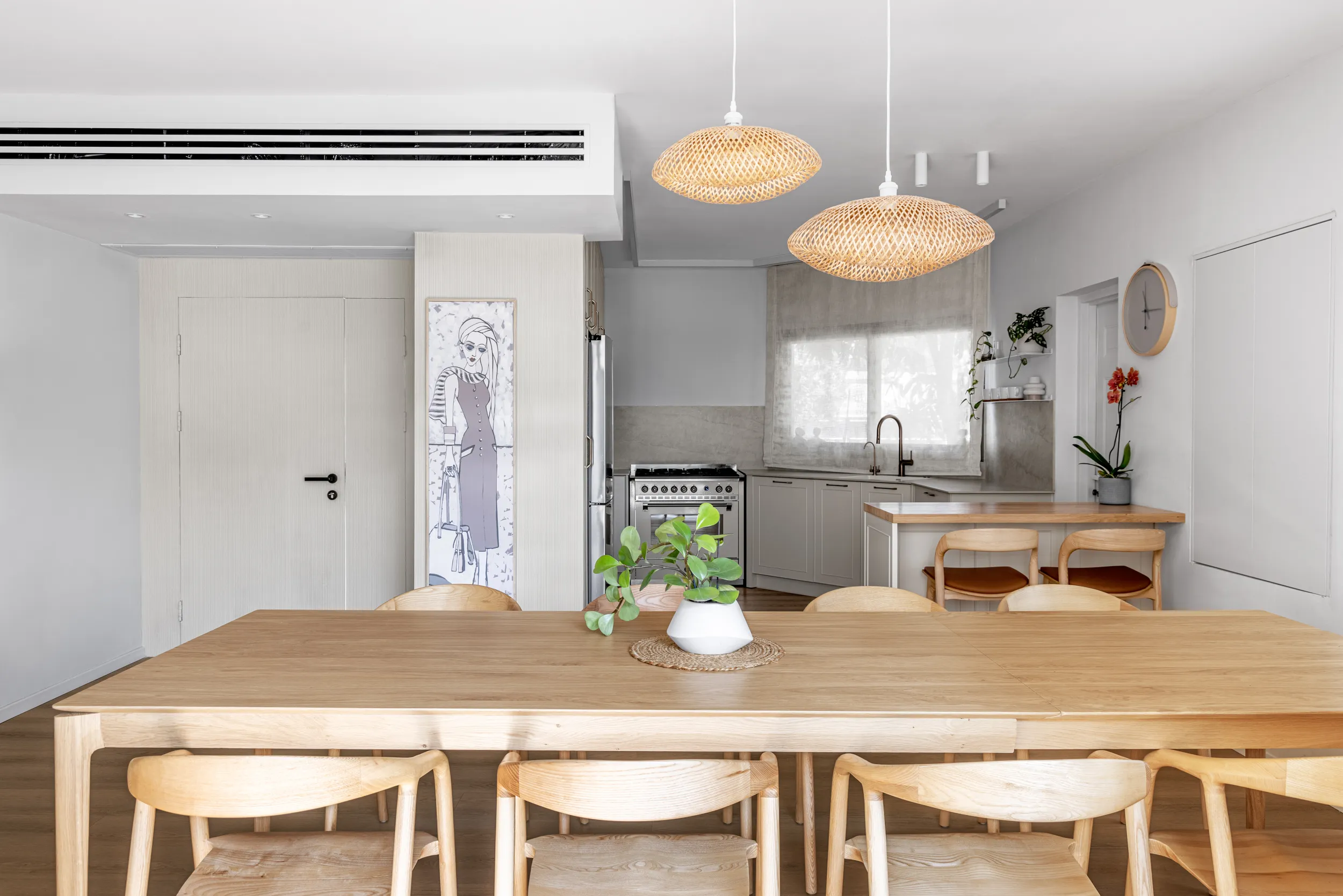 עיצוב אזור אוכל בהוד השרון